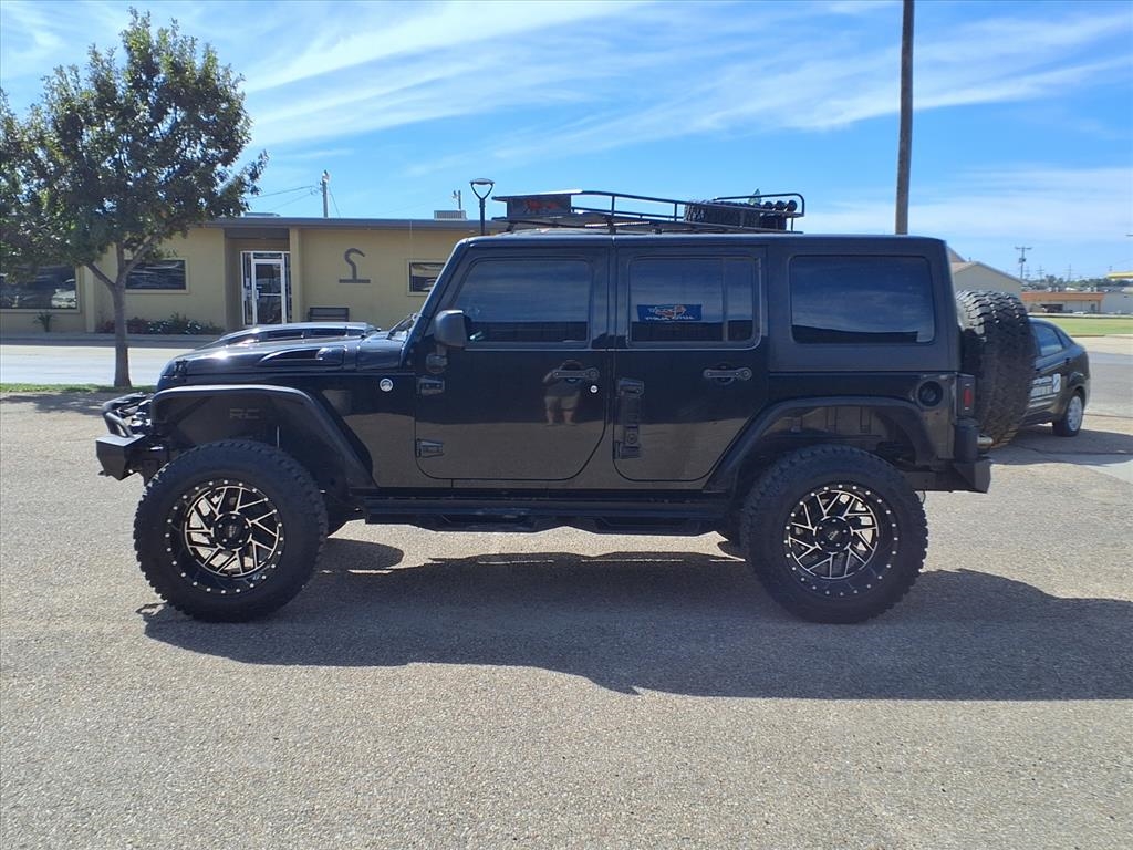 Jeep Wrangler Unlimited Sahara 4WD 2015