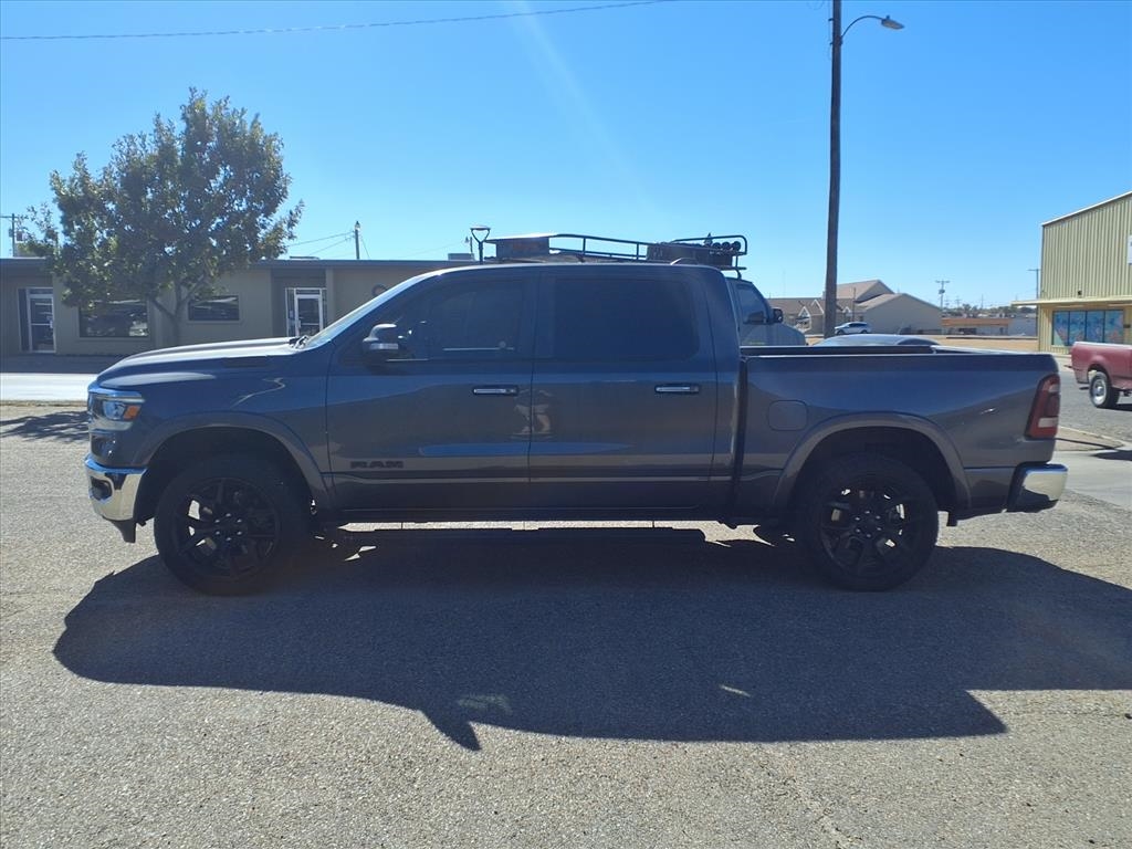 RAM 1500 Laramie Crew Cab SWB 4WD 2019