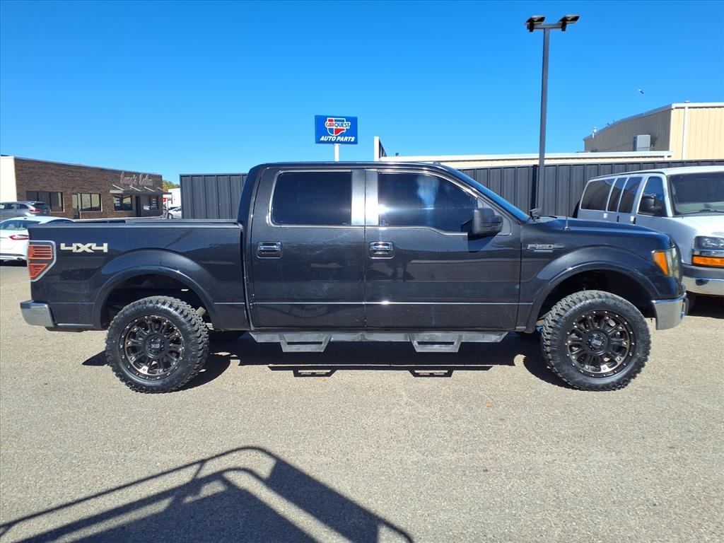 Ford F-150 XL SuperCrew 5.5-ft. Bed 4WD 2012