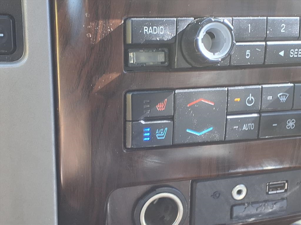 Ford F-150 XL SuperCrew 5.5-ft. Bed 4WD 2012