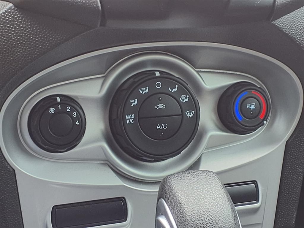 Ford Fiesta SE Hatchback 2019