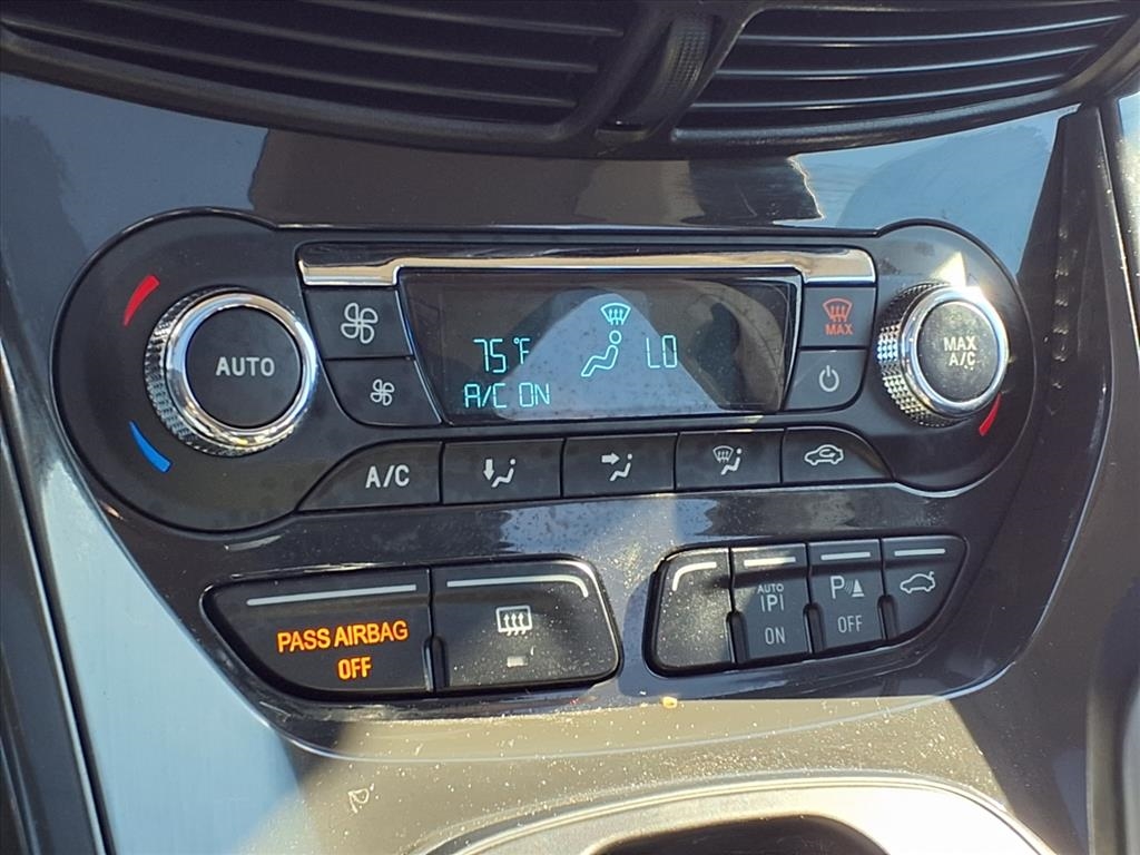 Ford Escape Titanium FWD 2015