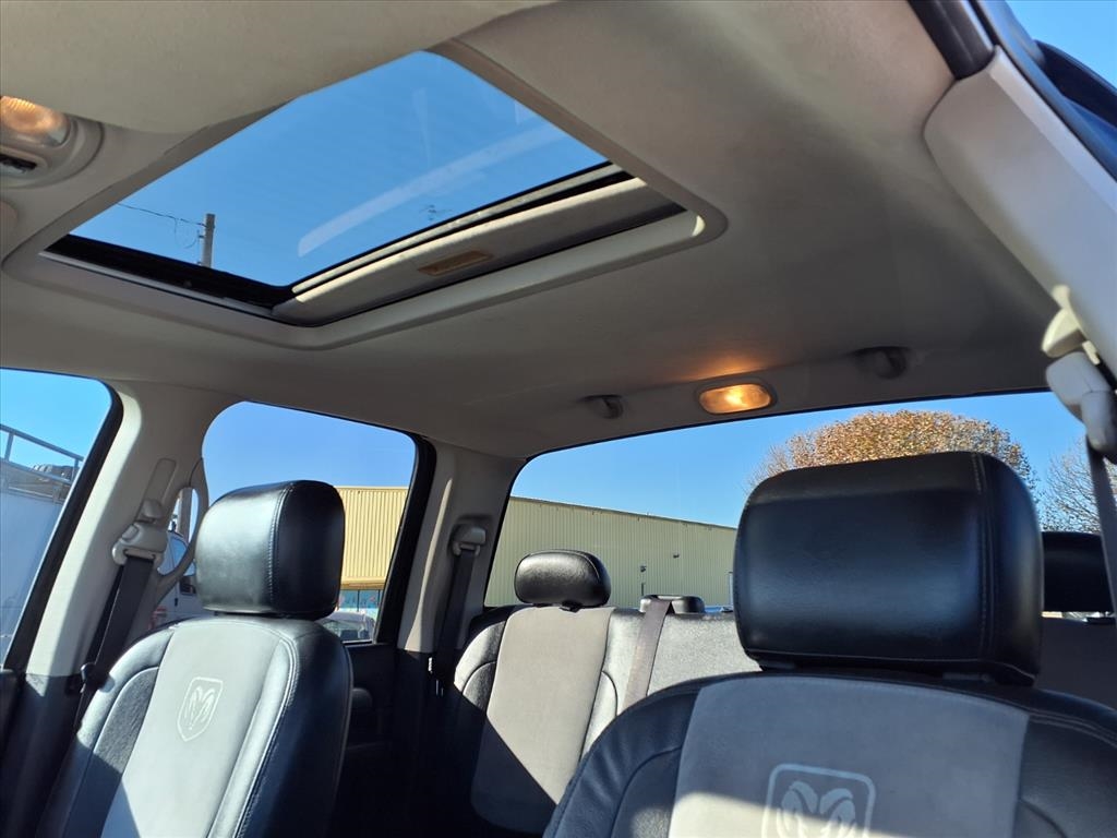 Dodge Ram 1500 ST Quad Cab Long Bed 4WD 2005