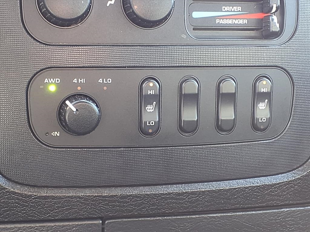 Dodge Ram 1500 ST Quad Cab Long Bed 4WD 2005