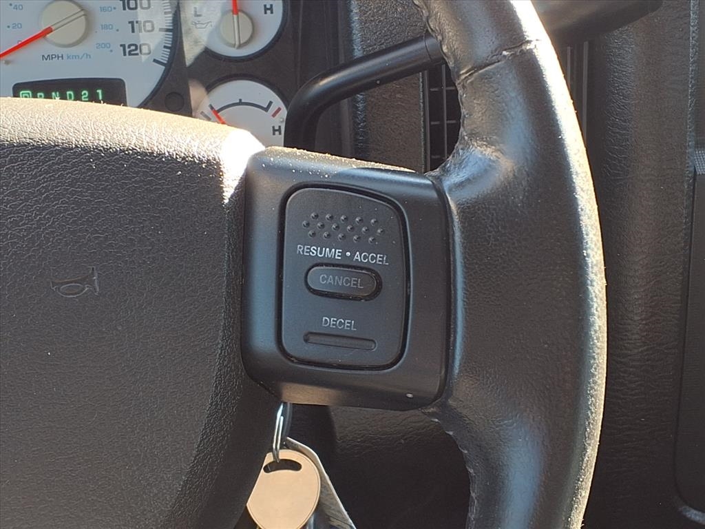 Dodge Ram 1500 ST Quad Cab Long Bed 4WD 2005