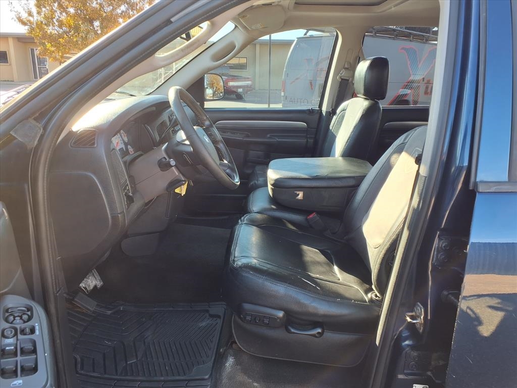 Dodge Ram 1500 ST Quad Cab Long Bed 4WD 2005