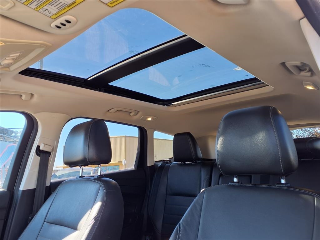 Ford Escape Titanium FWD 2015