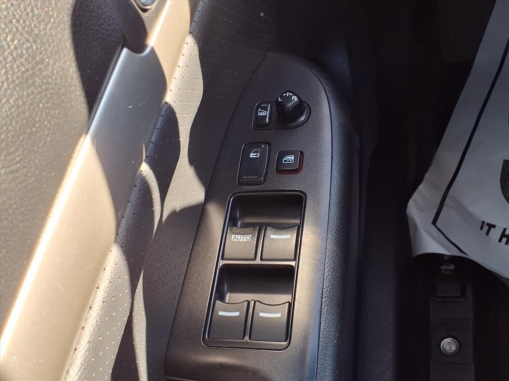 Acura TSX 5-speed AT with Navigation 2006