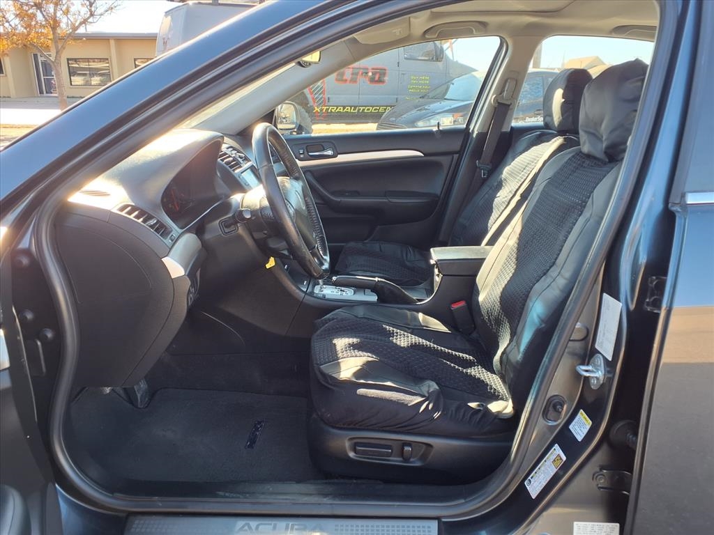 Acura TSX 5-speed AT with Navigation 2006