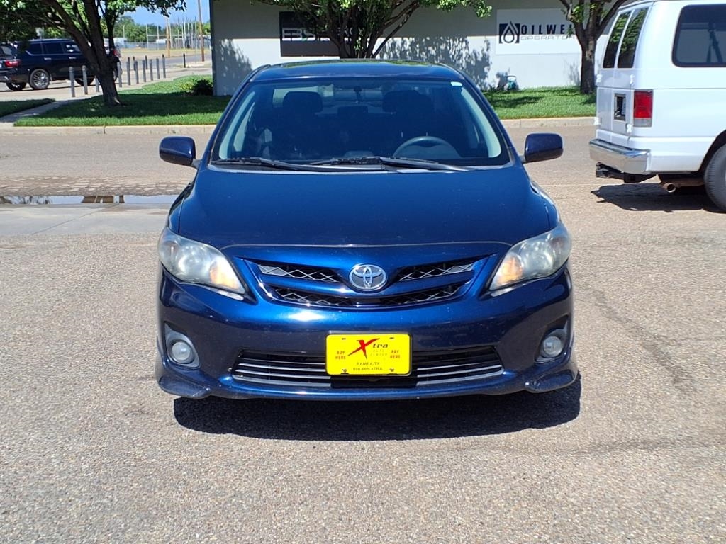 Toyota Corolla S 5-Speed MT 2012