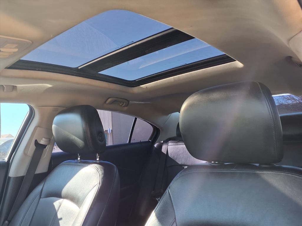 Buick LaCrosse CXL FWD 2011