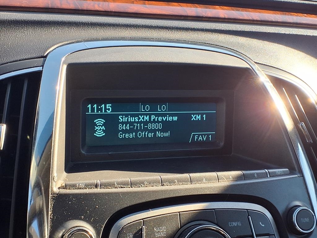 Buick LaCrosse CXL FWD 2011