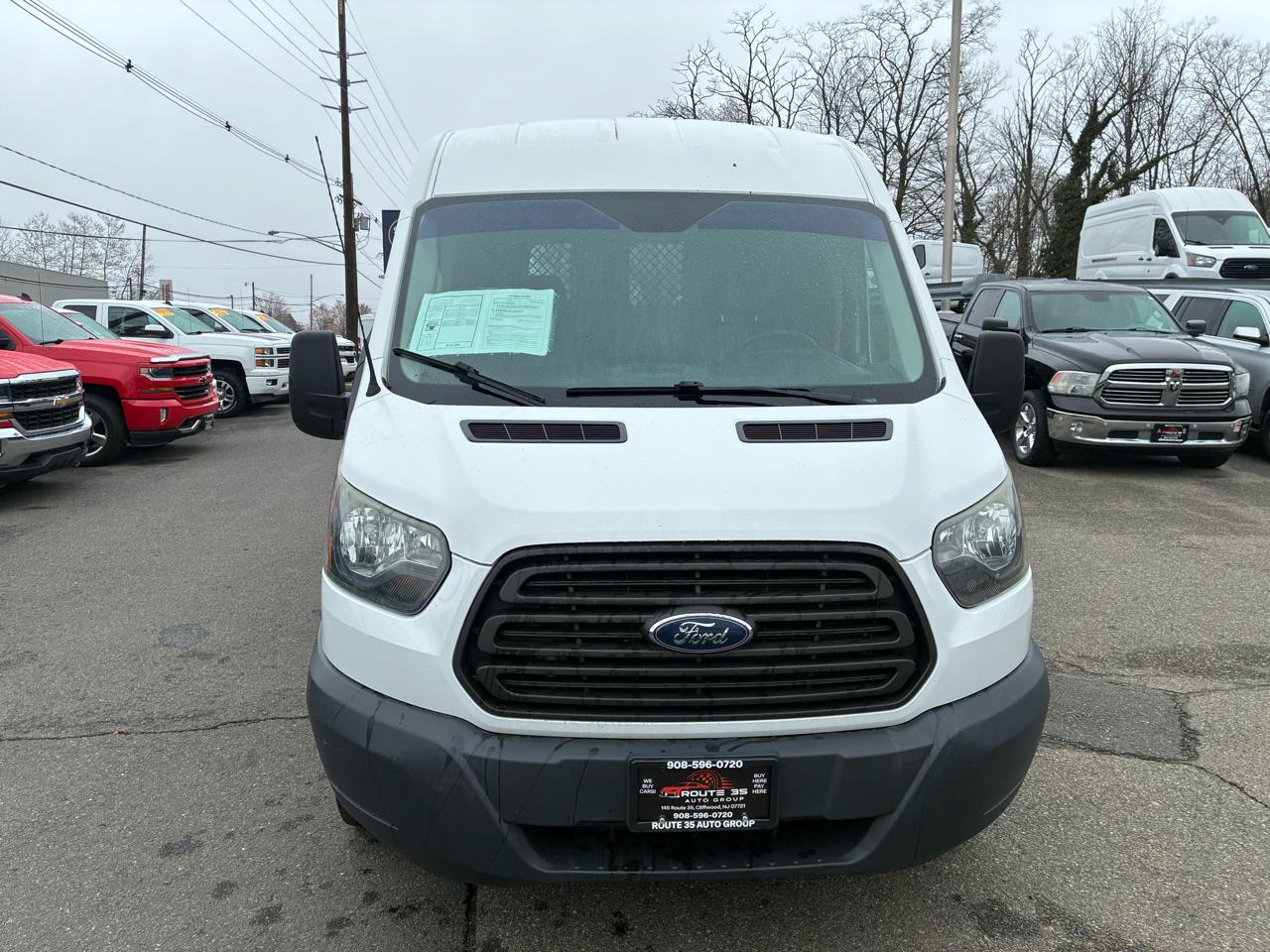 Ford Transit 150 Van Med. Roof w/Sliding Pass. 148-in. WB 2015