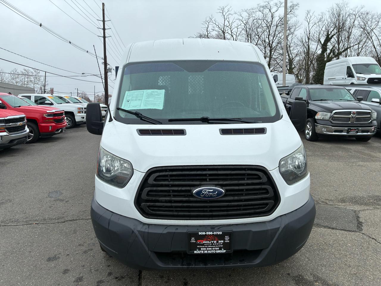 Ford Transit 150 Van Med. Roof w/Sliding Pass. 148-in. WB 2015