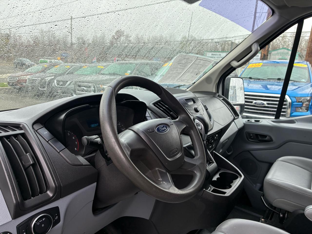 Ford Transit 150 Van Med. Roof w/Sliding Pass. 148-in. WB 2015