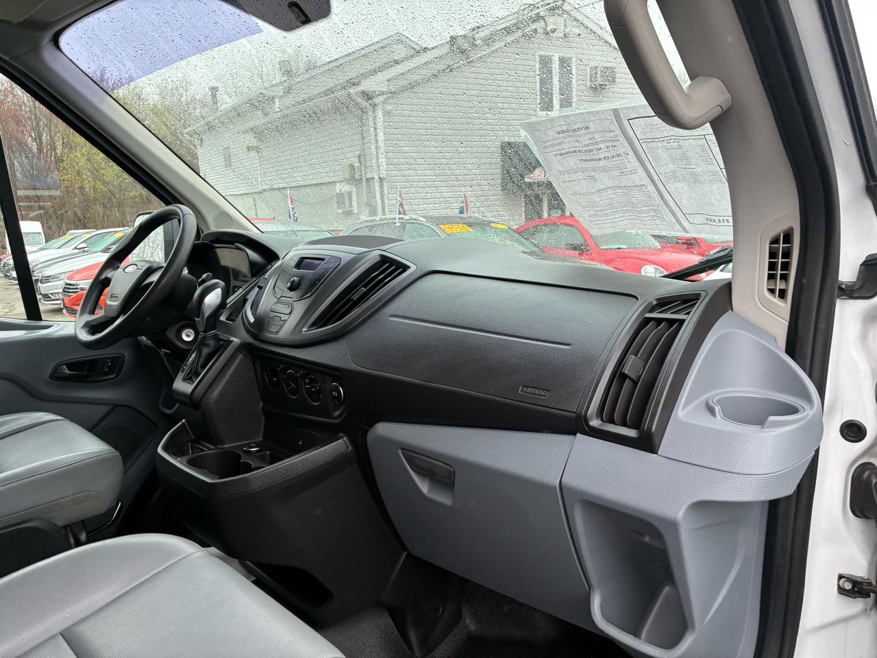 Ford Transit 150 Van Med. Roof w/Sliding Pass. 148-in. WB 2015