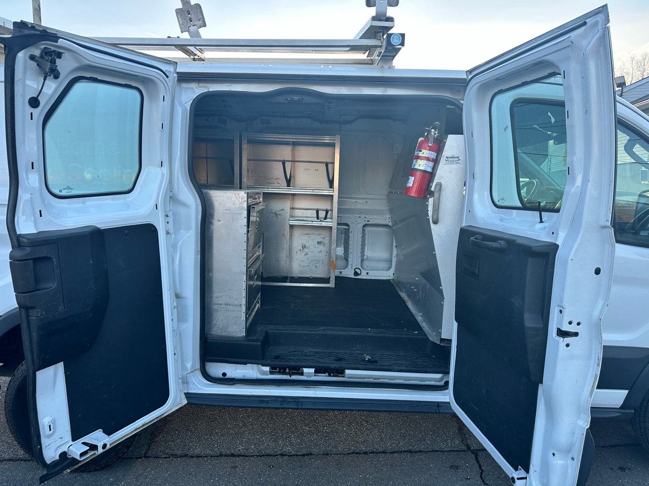 Ford Transit 250 Van Low Roof 60/40 Pass.130-in. WB 2015