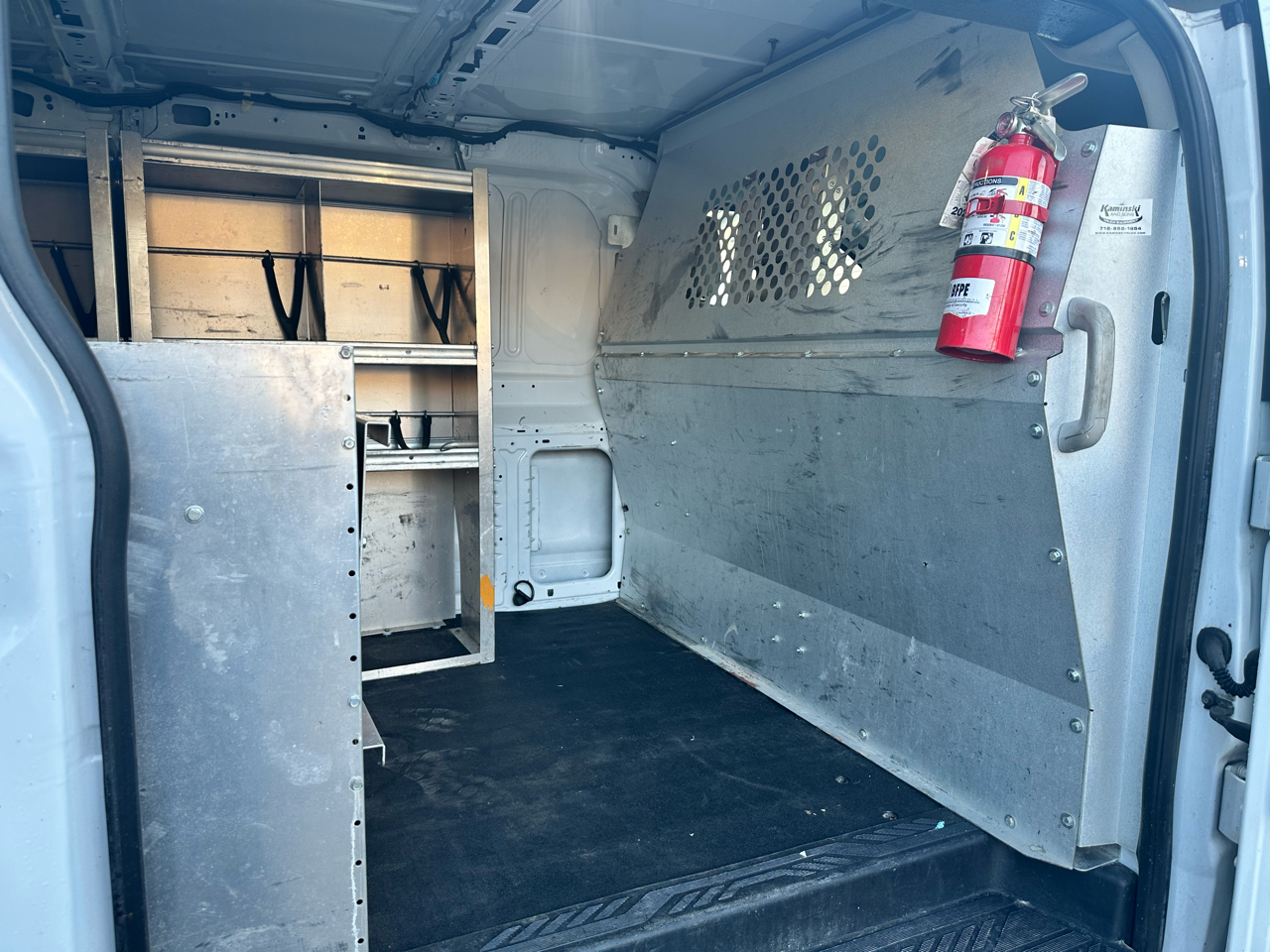 Ford Transit 250 Van Low Roof 60/40 Pass.130-in. WB 2015