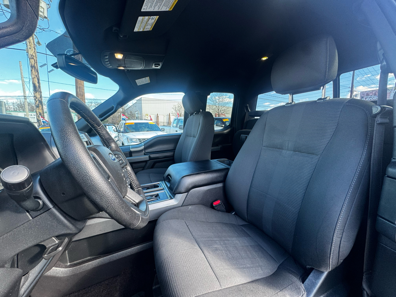 Ford F-150 XLT SuperCrew 4WD 2016