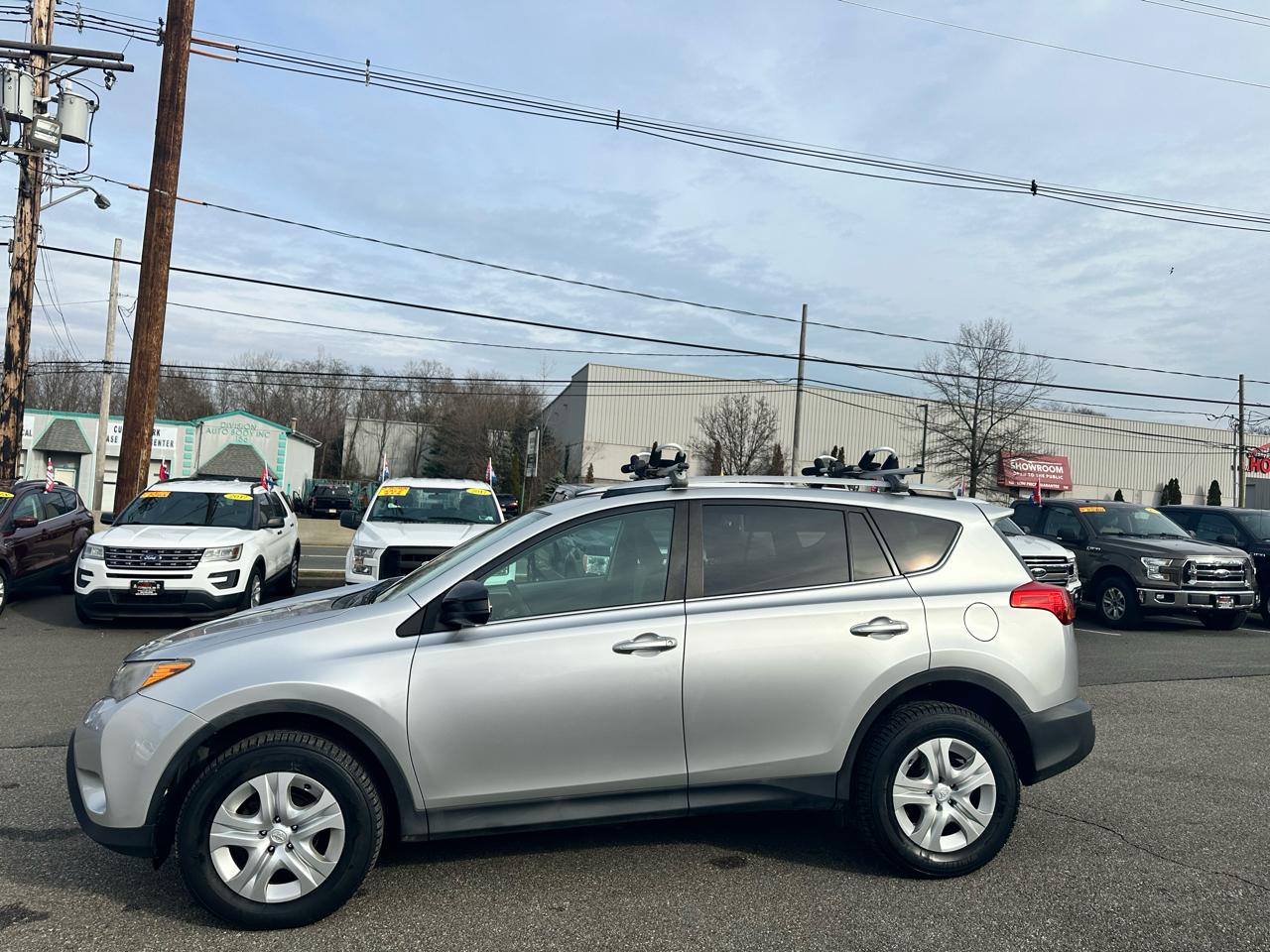 Toyota RAV4 LE AWD 2013