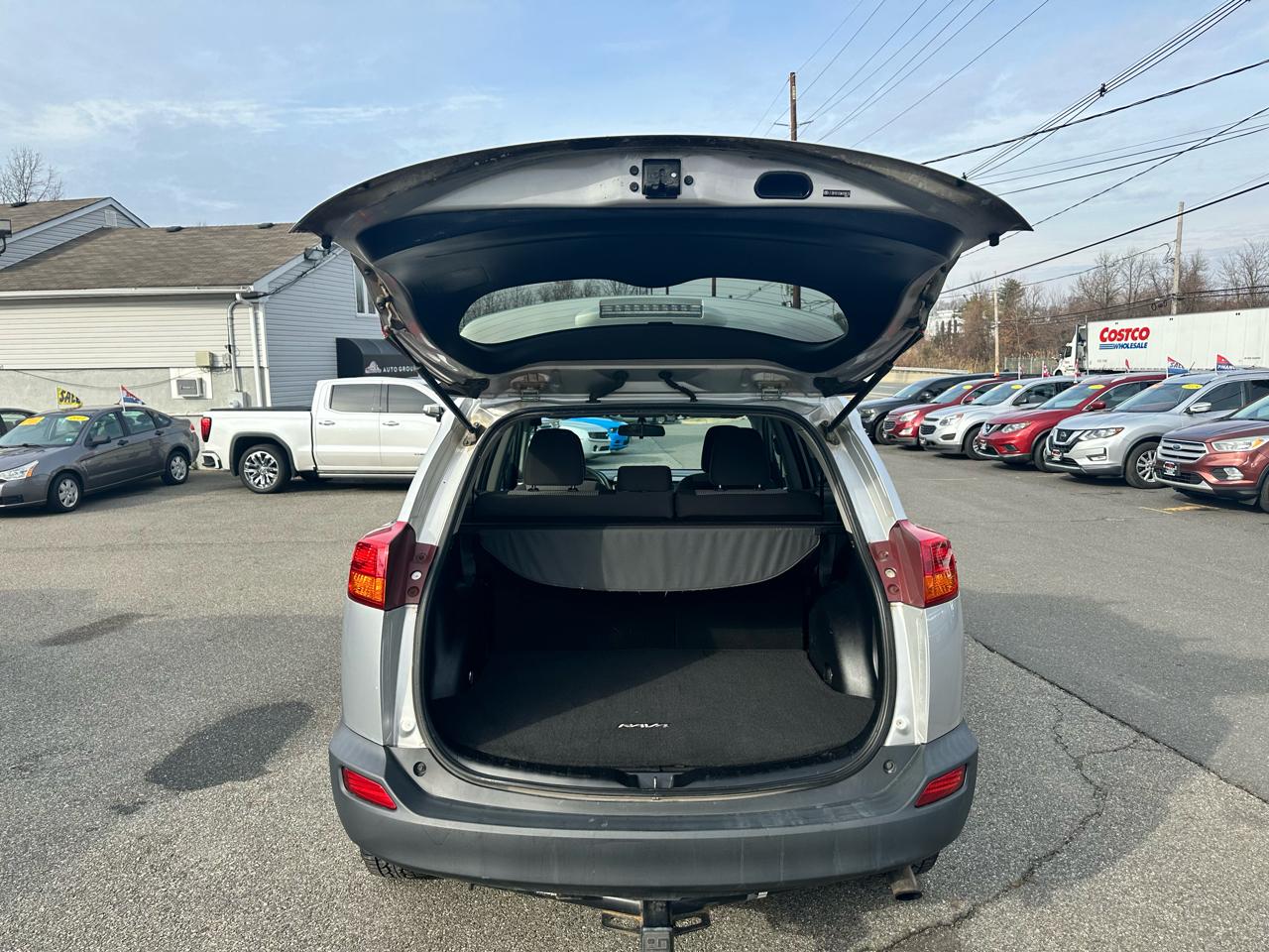 Toyota RAV4 LE AWD 2013