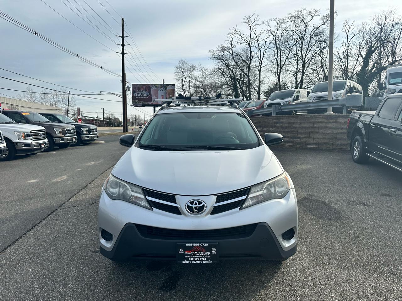 Toyota RAV4 LE AWD 2013