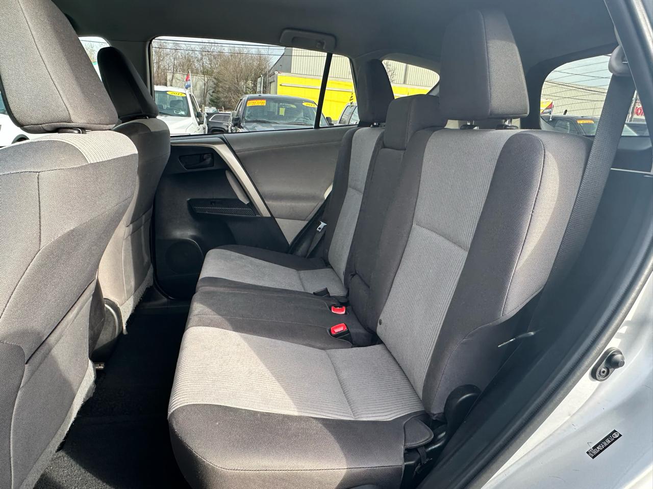 Toyota RAV4 LE AWD 2013