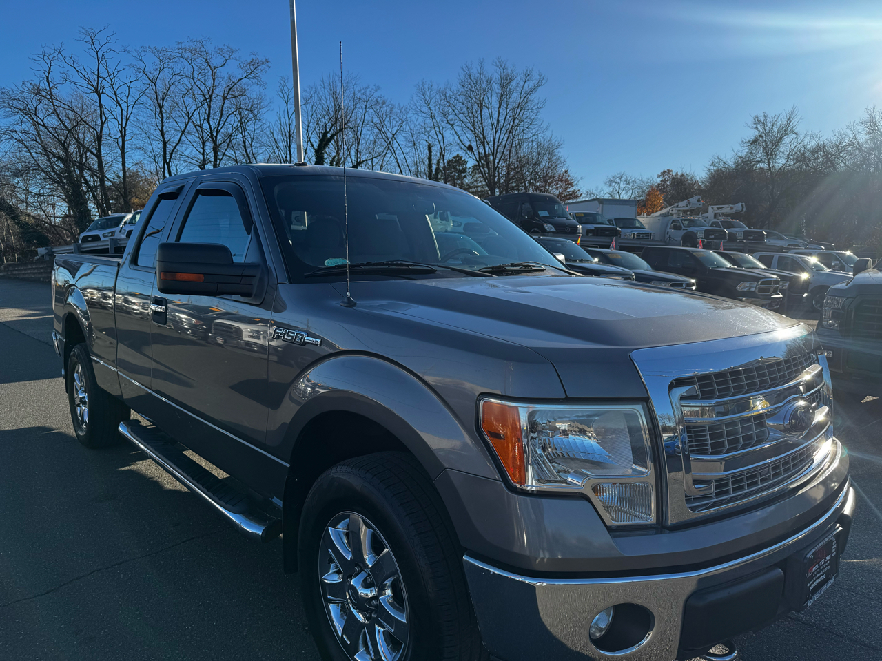 Ford F-150 XLT SuperCab 8-ft. Bed 4WD 2013
