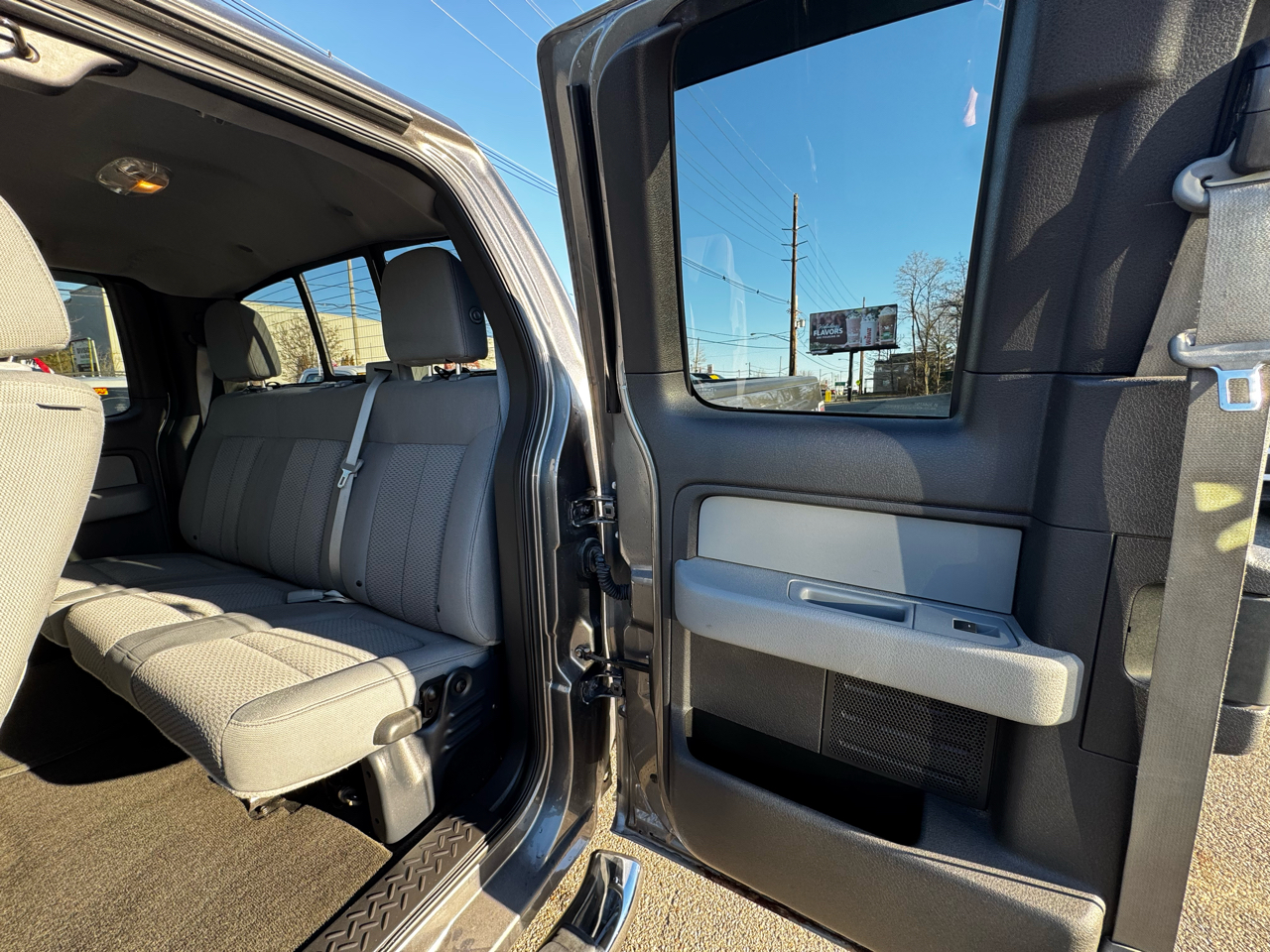 Ford F-150 XLT SuperCab 8-ft. Bed 4WD 2013