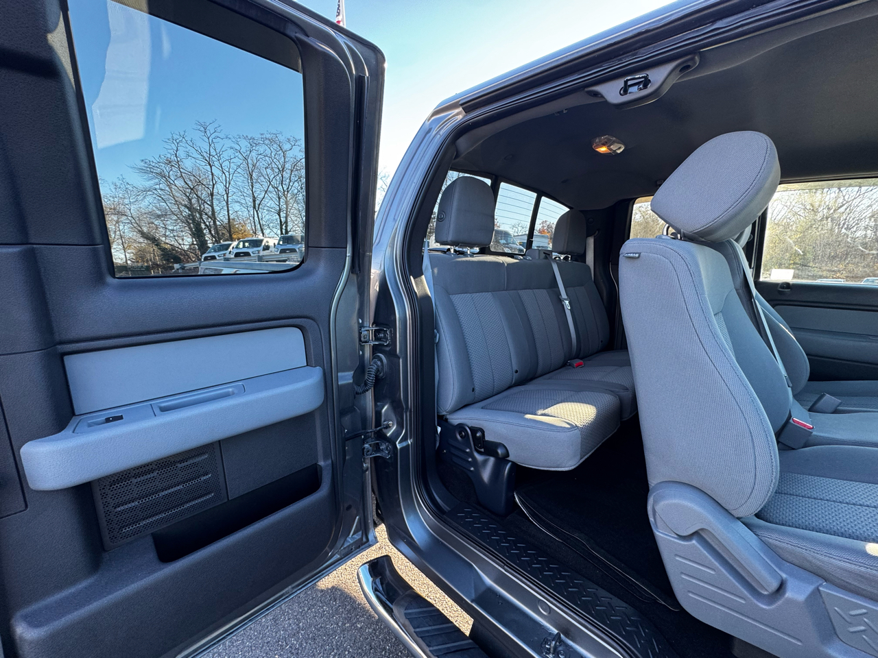 Ford F-150 XLT SuperCab 8-ft. Bed 4WD 2013