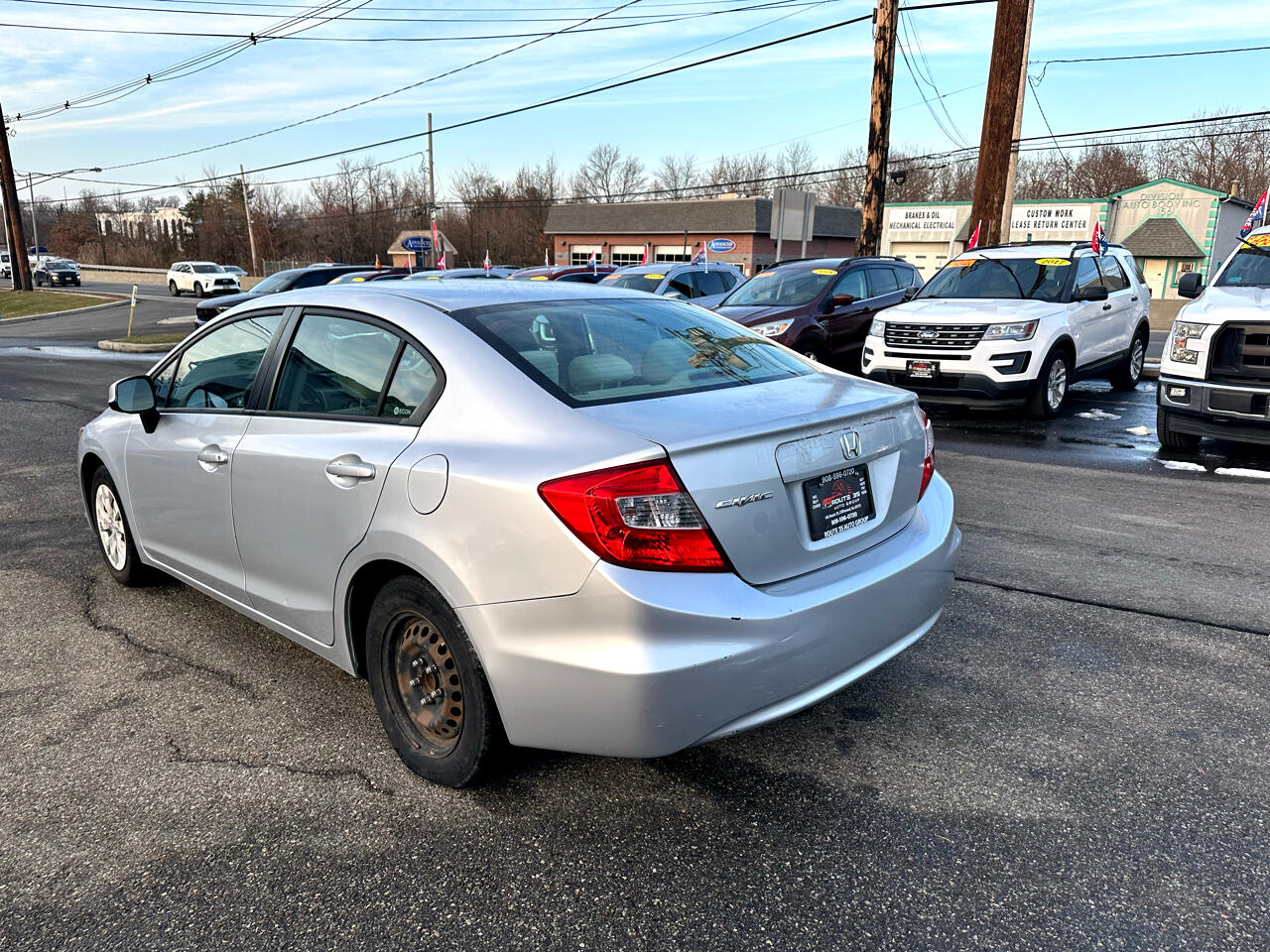 Honda Civic LX Sedan 5-Speed AT 2012