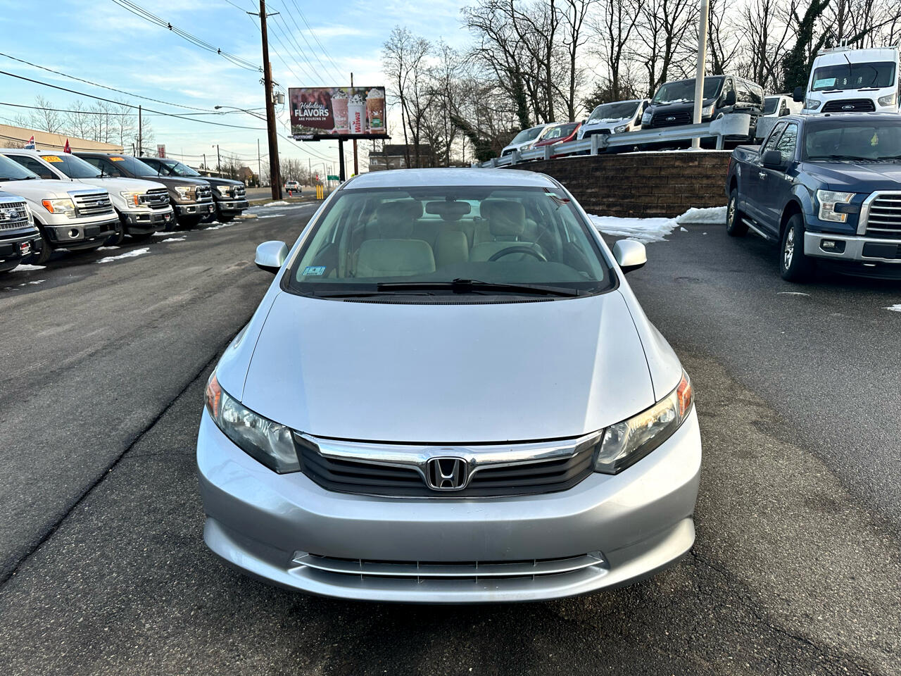 Honda Civic LX Sedan 5-Speed AT 2012