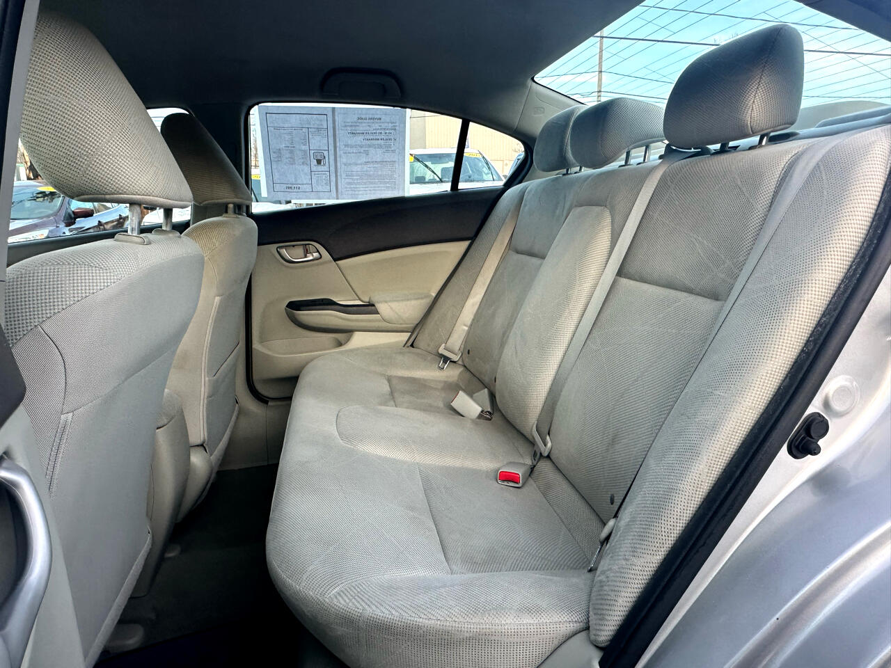 Honda Civic LX Sedan 5-Speed AT 2012