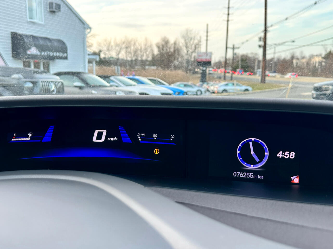 Honda Civic LX Sedan 5-Speed AT 2012