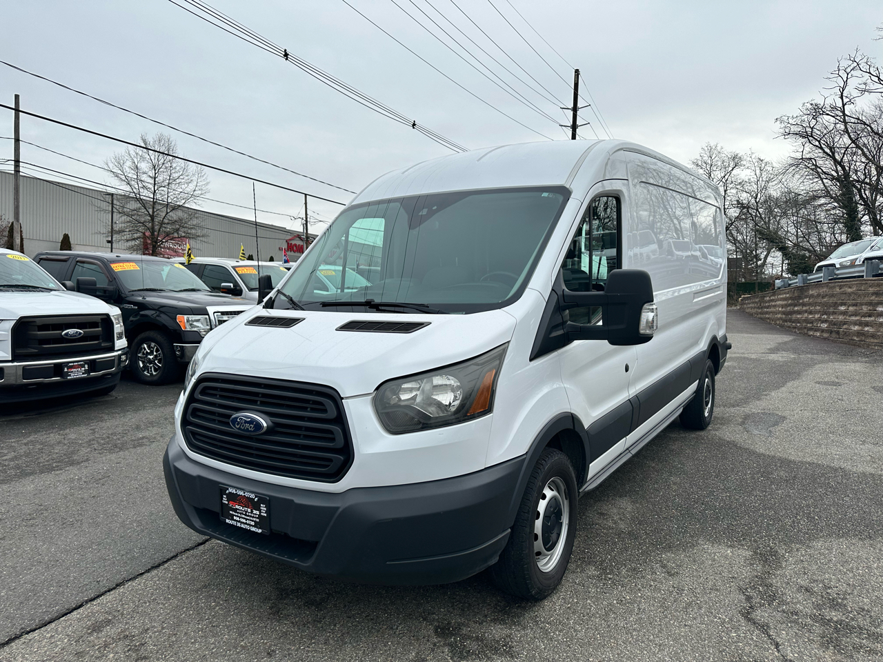 2015 Ford Transit 150 Van Med. Roof w/Dual Sliding 148-in. WB