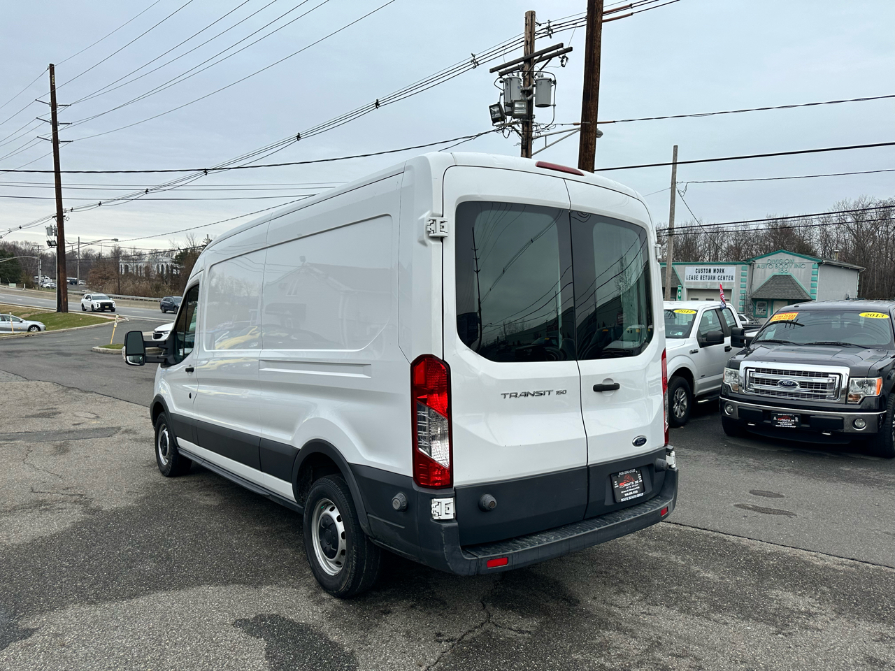 Ford Transit 150 Van Med. Roof w/Dual Sliding 148-in. WB 2015