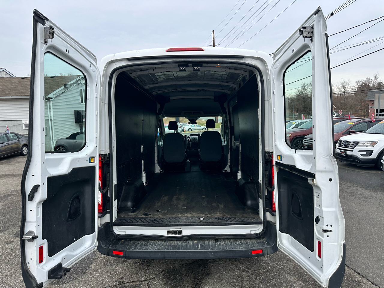 Ford Transit 150 Van Med. Roof w/Dual Sliding 148-in. WB 2015