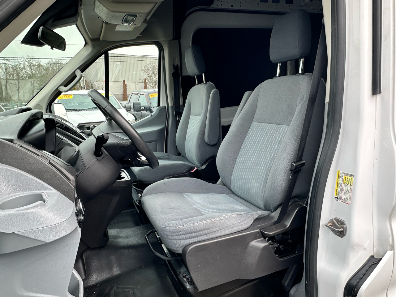 Ford Transit 150 Van Med. Roof w/Dual Sliding 148-in. WB 2015