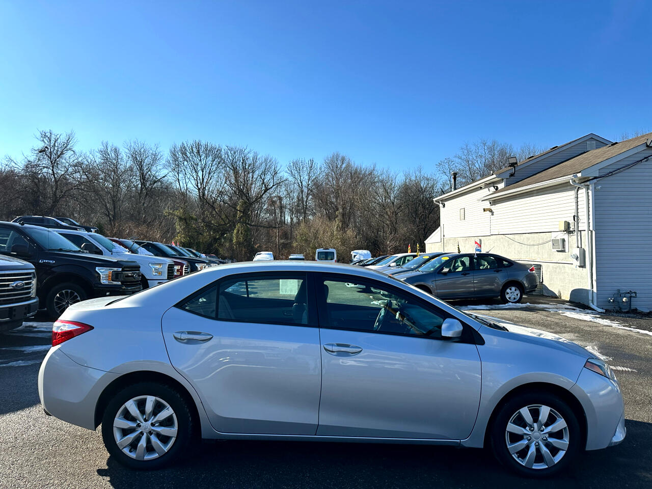 Toyota Corolla LE CVT 2016