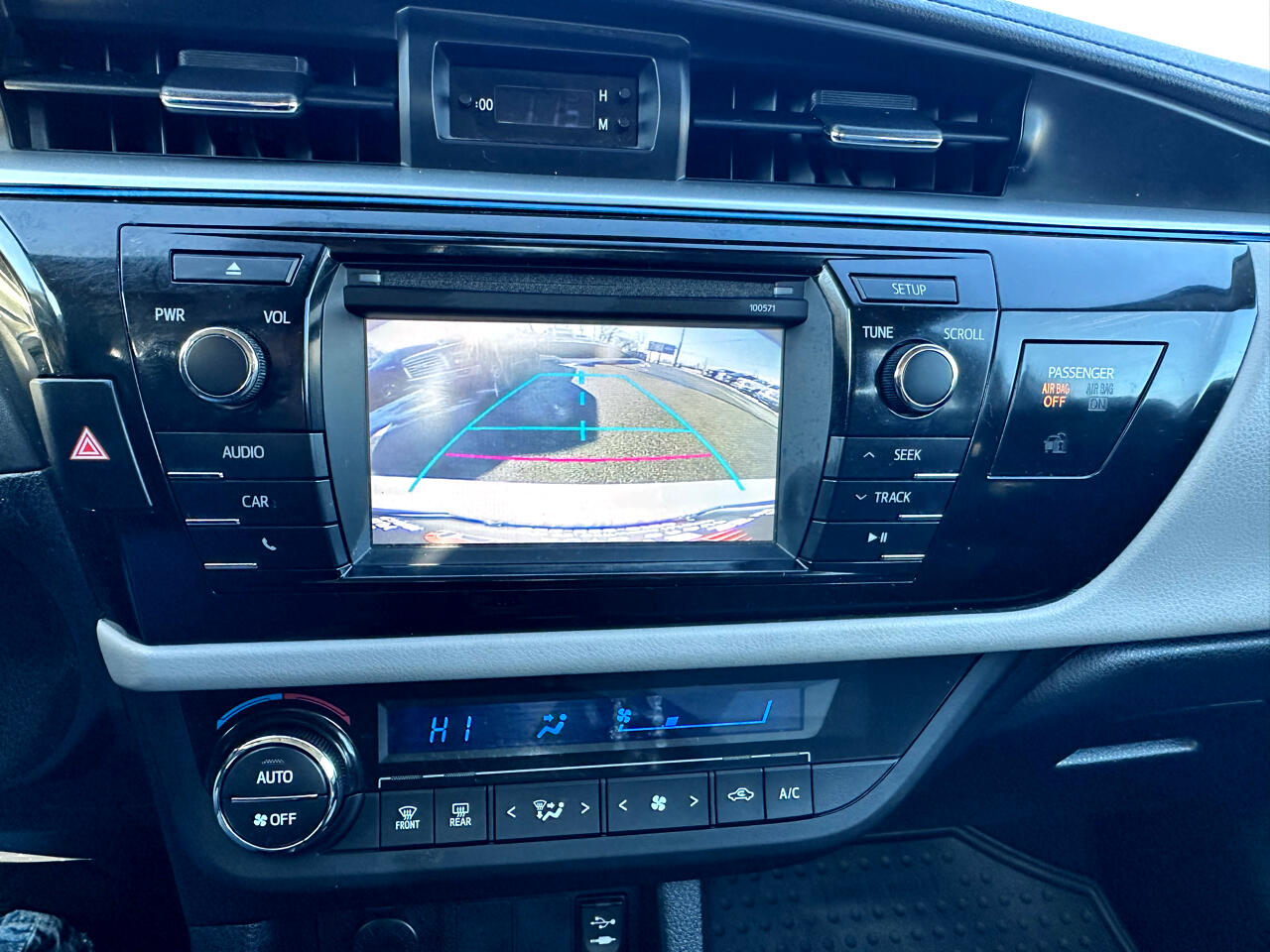 Toyota Corolla LE CVT 2016