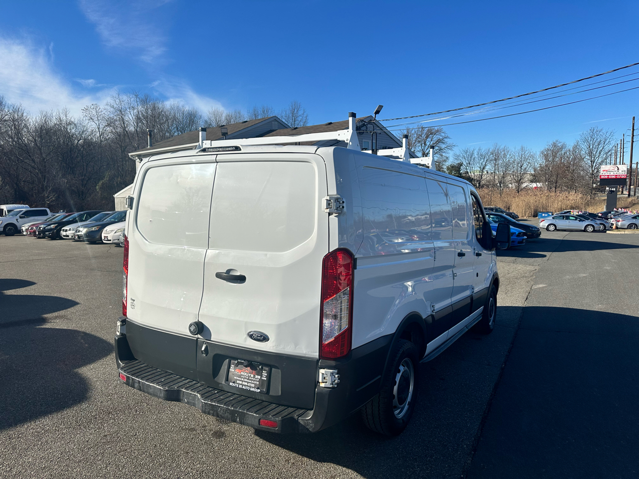 Ford Transit 150 Van Low Roof 60/40 Pass. 130-in. WB 2016