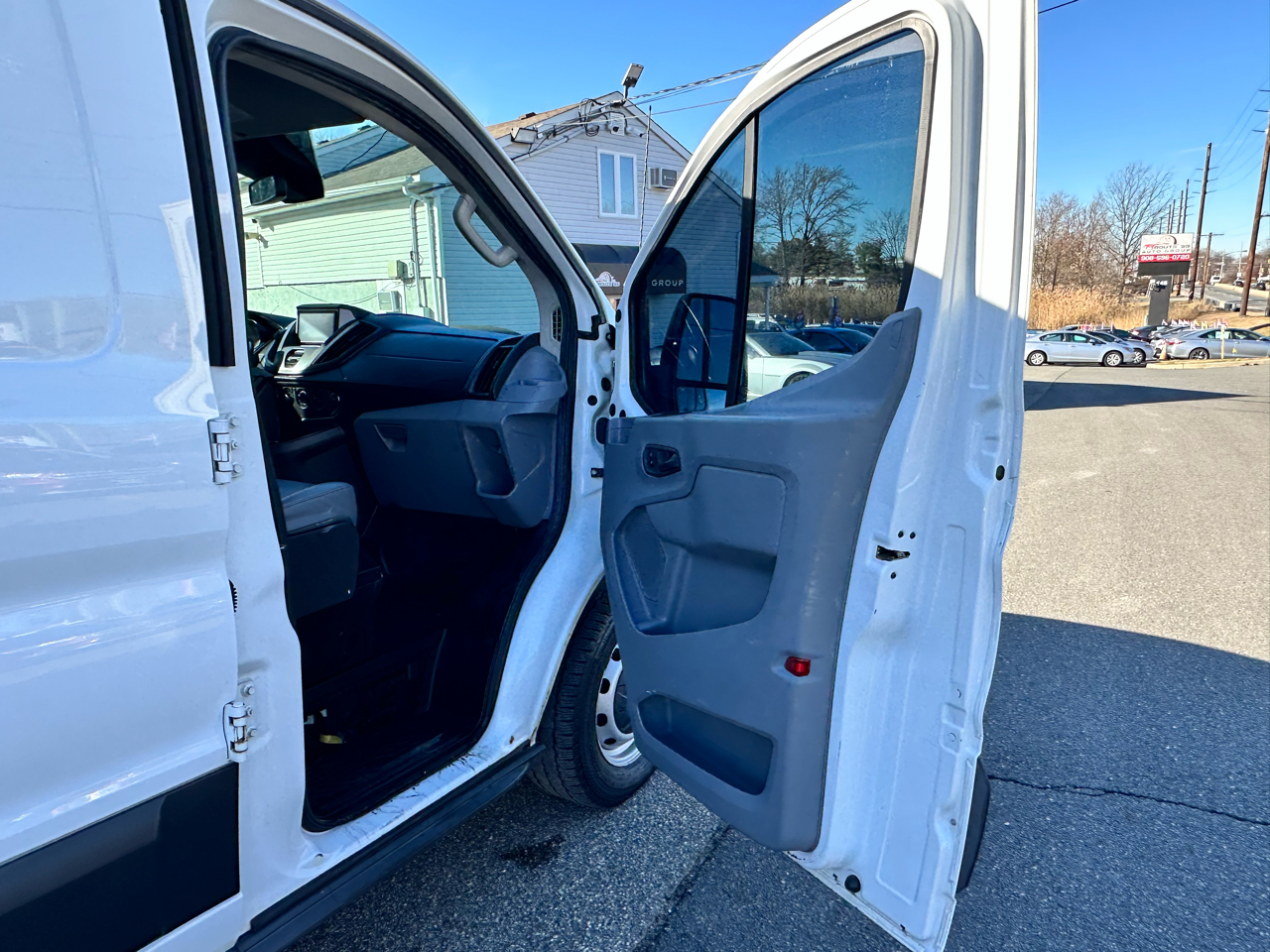 Ford Transit 150 Van Low Roof 60/40 Pass. 130-in. WB 2016