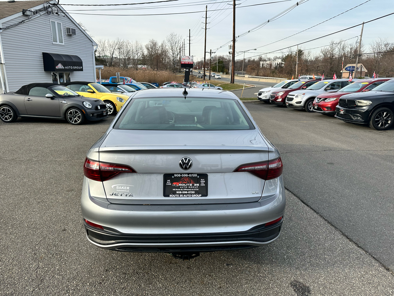 Volkswagen Jetta SE 2024