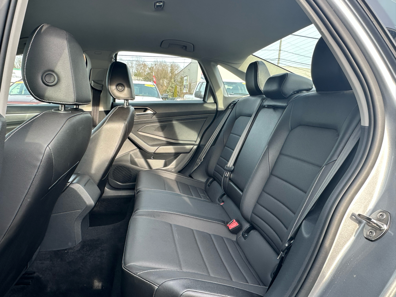 Volkswagen Jetta SE 2024