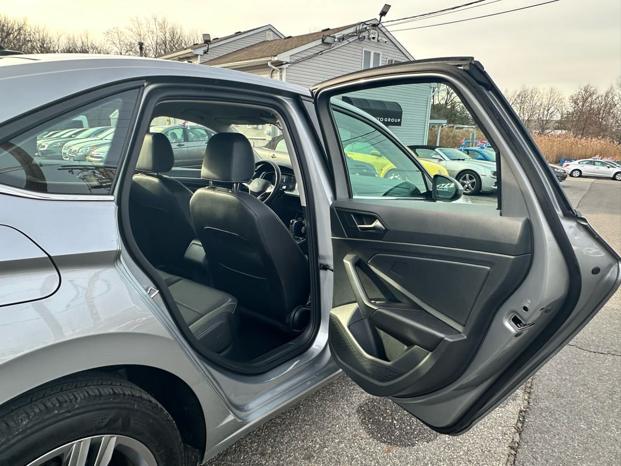 Volkswagen Jetta SE 2024