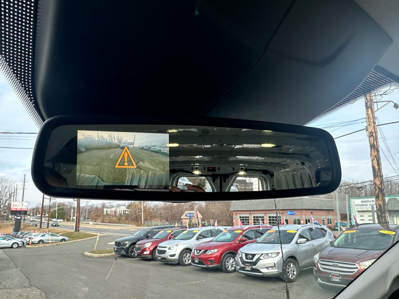 Ford Transit 250 Van Low Roof 60/40 Pass. 148-in. WB 2017