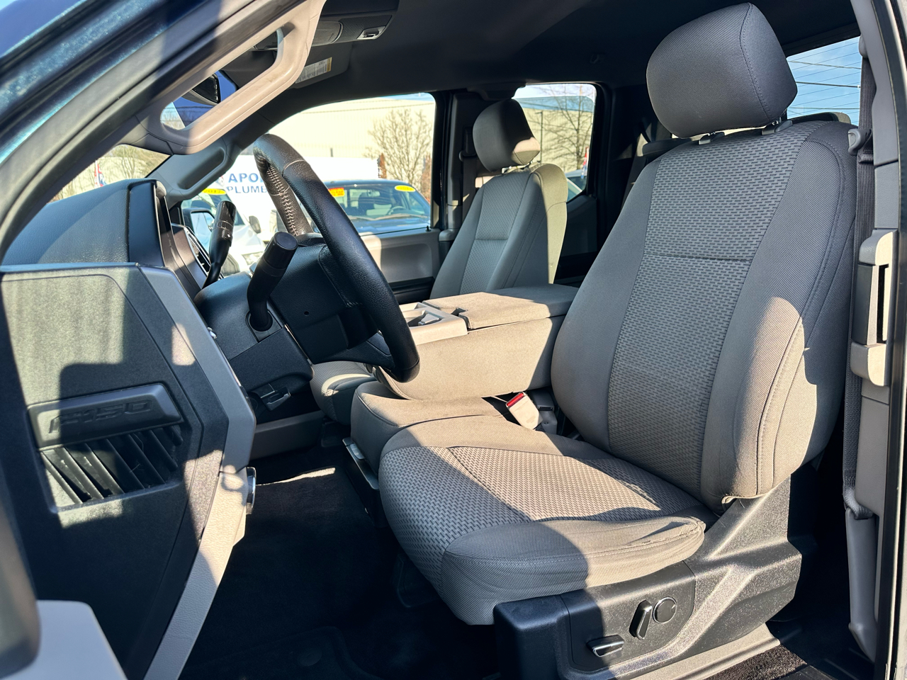 Ford F-150 XLT SuperCab 6.5-ft. Bed 4WD 2016