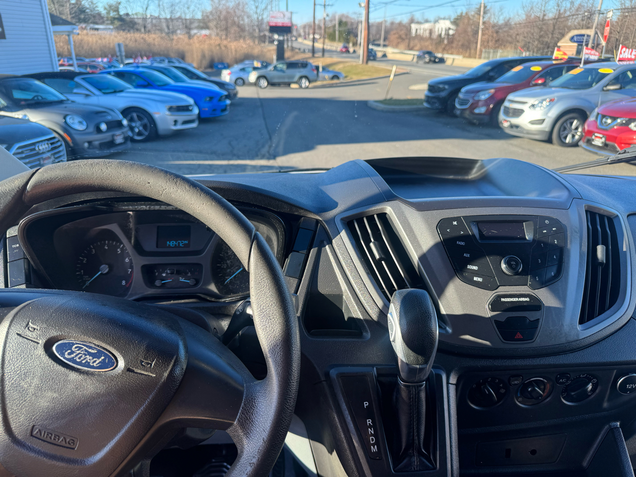 Ford Transit 250 Van Low Roof 60/40 Pass.130-in. WB 2016