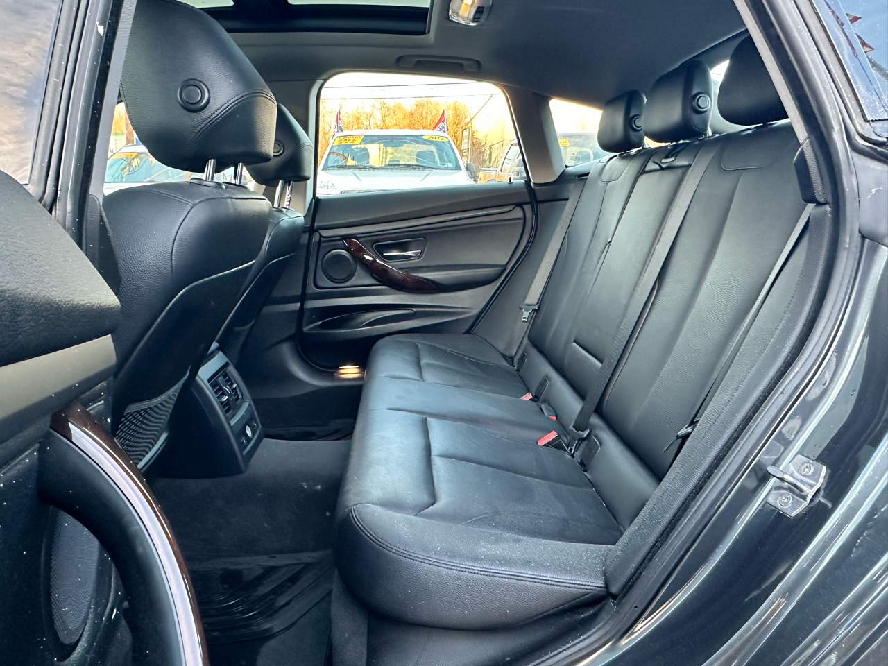 BMW 3-Series Gran Turismo 328i xDrive 2015