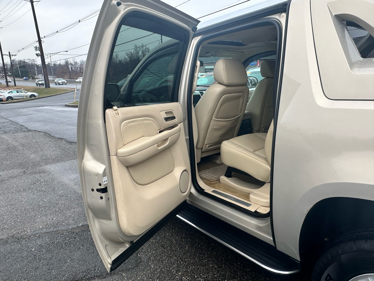 Cadillac Escalade EXT Sport Utility Truck 2007